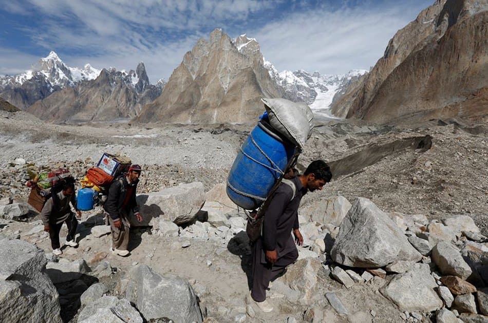 16 Days Battura Glacier Trek Passu Gojal Hunza Pakistan Asia - Photo 4