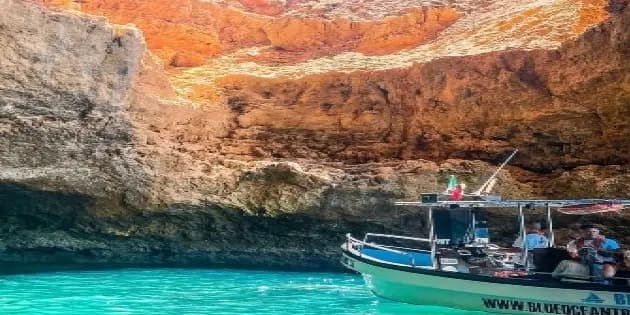 Benagil cave trip and Algarve coastline - Photo 1