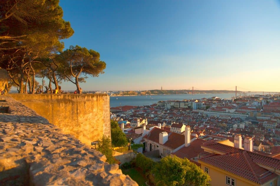 Best of Lisbon - S. Jorge Castle, Alfama, Baixa, Príncipe Real and Belém - Photo 10