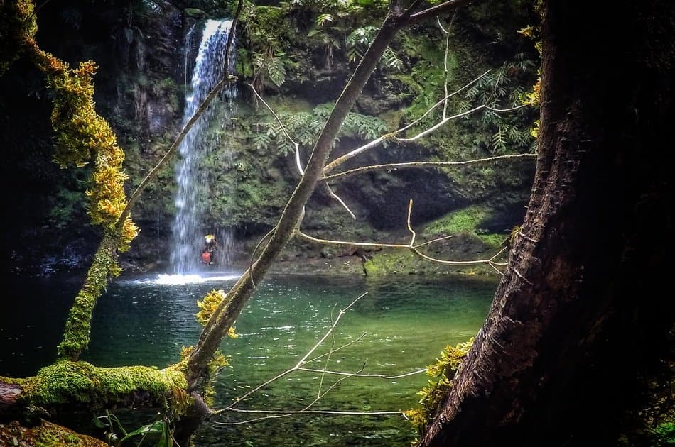 Canyoning in Ribeira da Salga - Photo 2