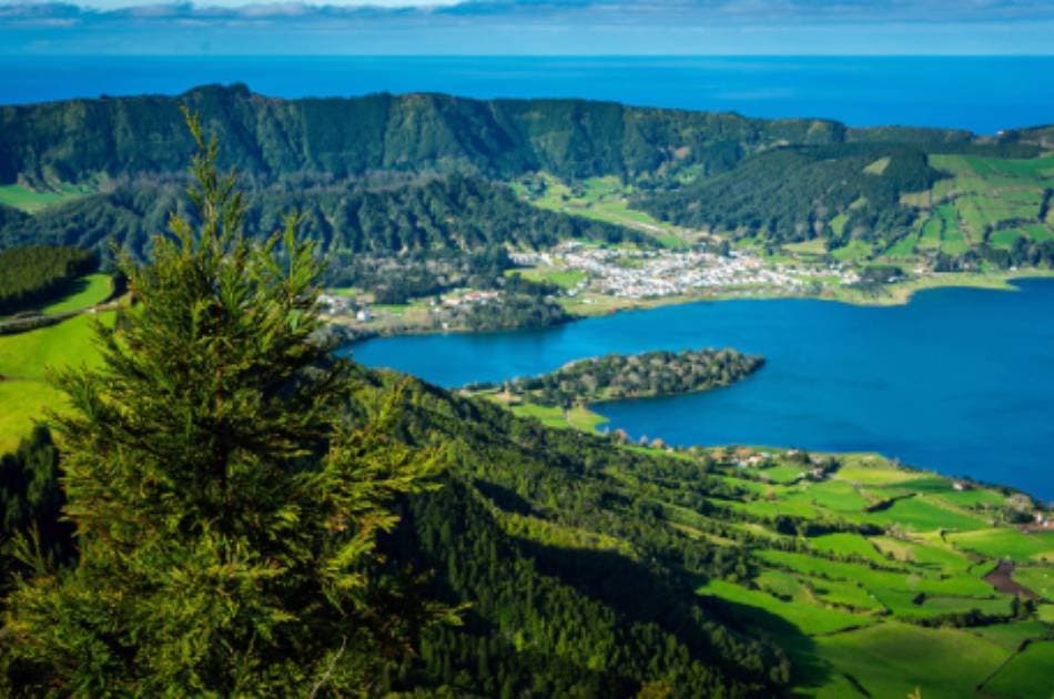 Full Day Private & Customizable Tours on São Miguel Island - Photo 3