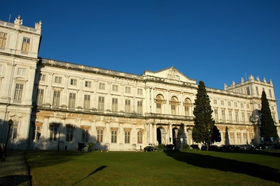 Half Day Lisbon Highlights Private Tour - Photo 4