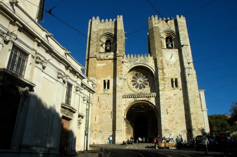 Half Day Lisbon Highlights Private Tour - Photo 3