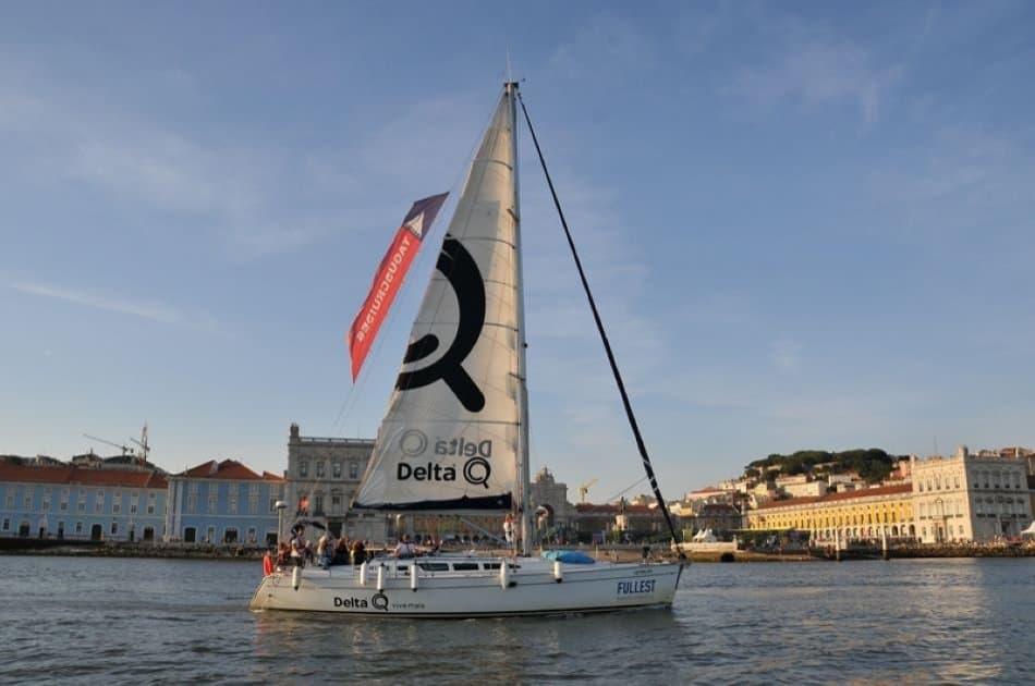 Lisbon Sailing Boat Private Tour in Tagus River - Photo 3