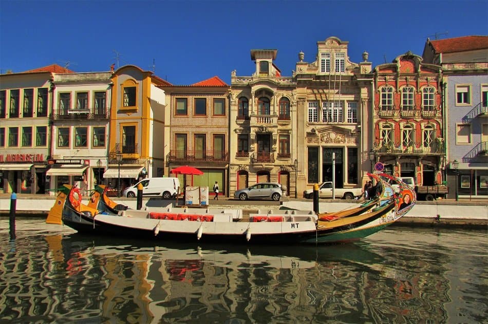 Private Full Day Tour to Explore the ‘Portuguese Venice’, Aveiro, Including Paiva Walkway - Photo 4