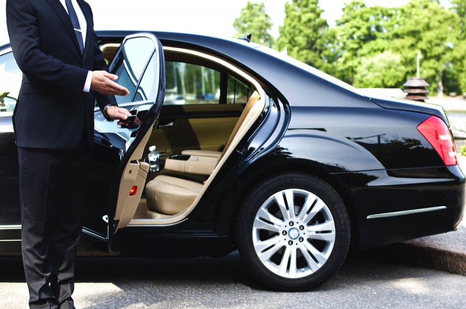 Private Transfer from Lisbon Airport to Lisbon City - Photo 2