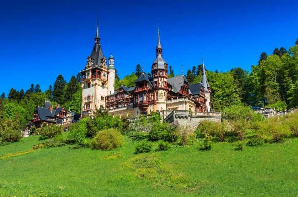 Bram Stocker's Dracula Castle Tour - Photo 4