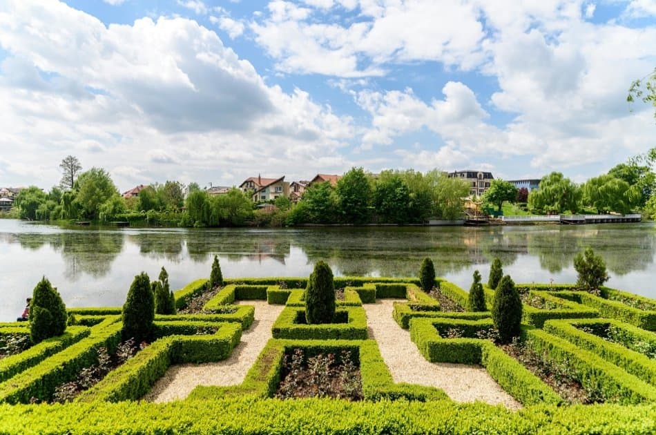 Visit Snagov Monastery & Mogosoaia Palace - Photo 3