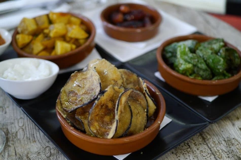 5* Tapas & Wine Tasting Tour in Our Favourite Neighbourhood of El Born. - Photo 6