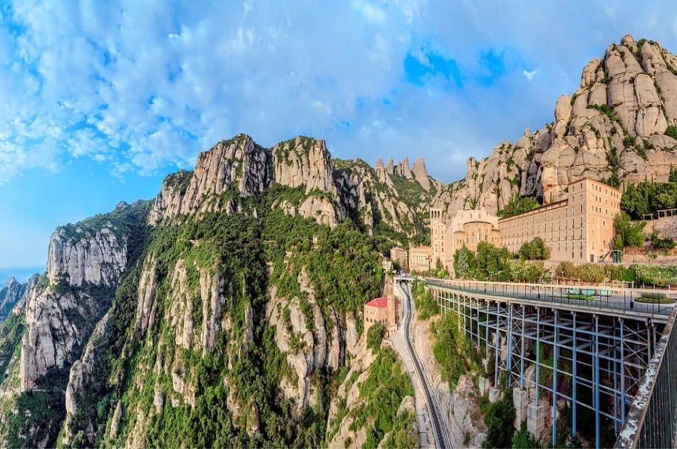 Montserrat Half-Day Private Guided Tour With Personal Pick-up - Photo 2