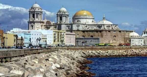 Private Cadiz Day Tour Bespoke From Seville - Photo 1