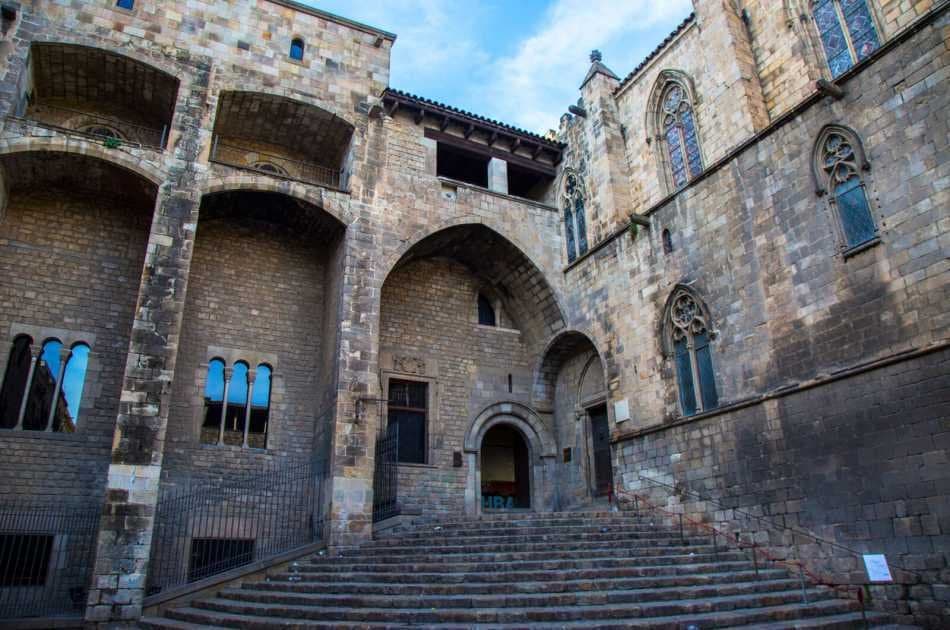 Secrets of the Gothic Quarter: Private Tour - Photo 5