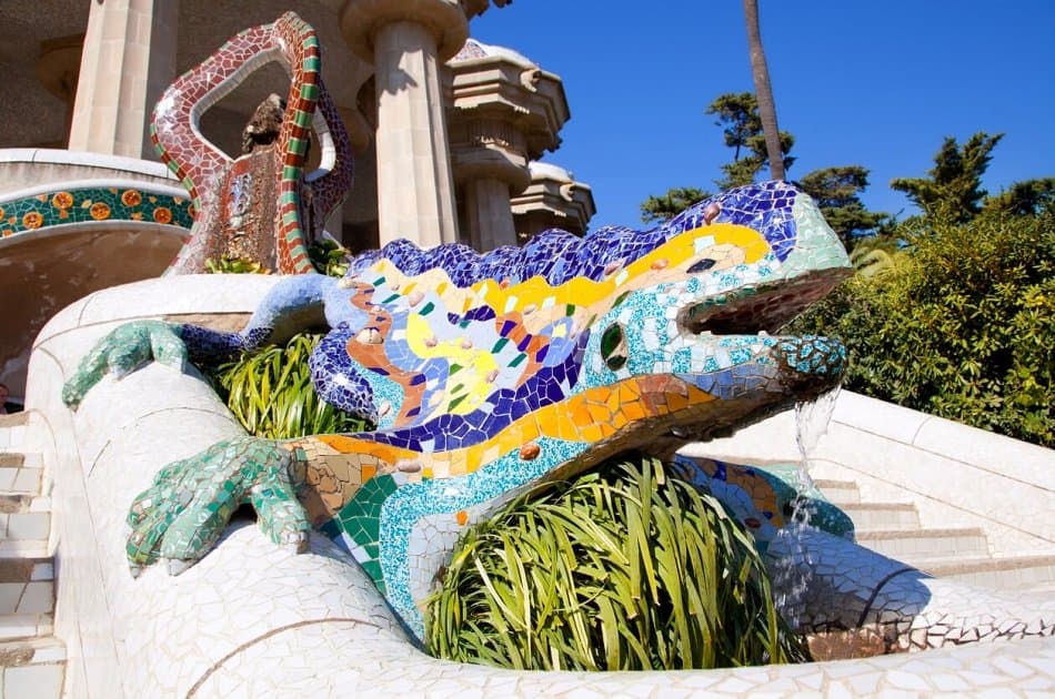 Small Group Barcelona And Montserrat Tour With Skip The Line Tickets and Hotel/Port Pickup - Photo 7