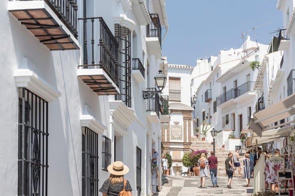 Stunning Nerja and Frigiliana tour from Málaga - Photo 3