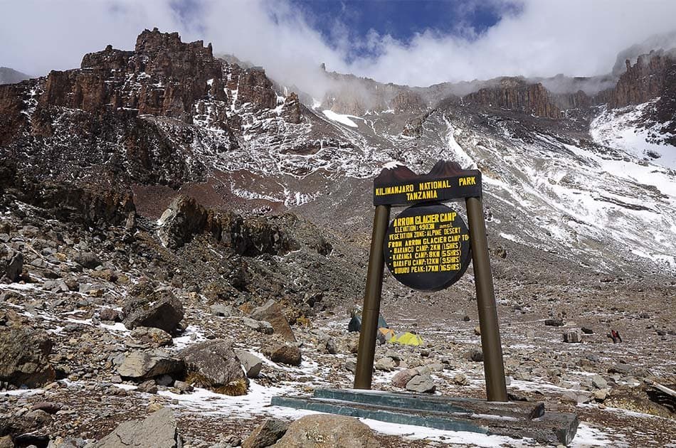 5 Days Mount Kilimanjaro Climbing - Marangu Trails - Photo 2