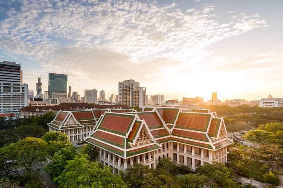 Bangkok's University Campus Tour - Photo 3