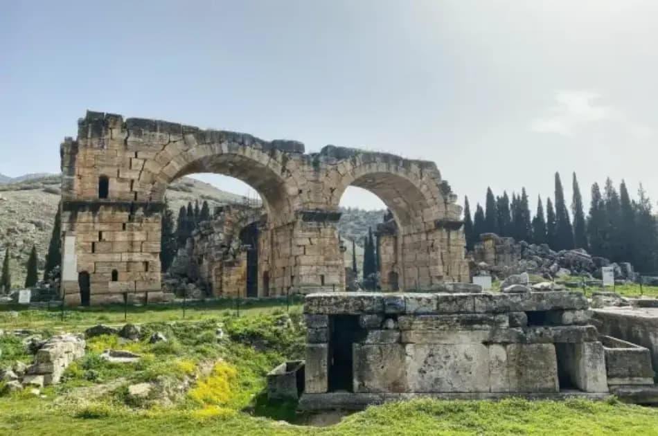 2-Day Ephesus, Aphrodisias & Pamukkale Tour from Izmir or Kusadasi - Photo 3