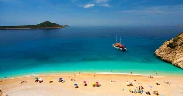 Adventure and Romance on This Honeymoon Tour at Kash - Photo 1