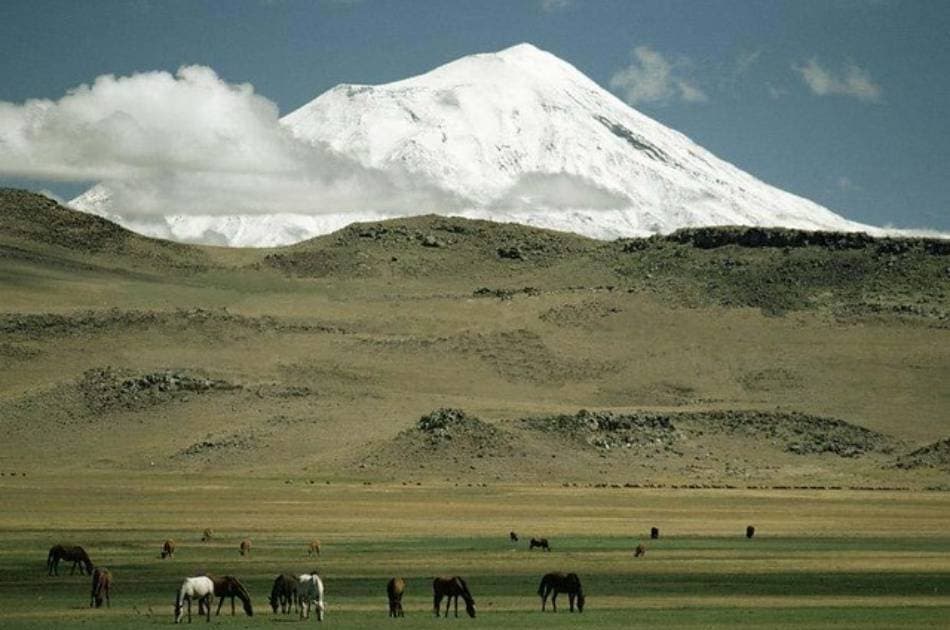 Be Adventurous and Take a Tour Trekking in Mount Ararat - Photo 2