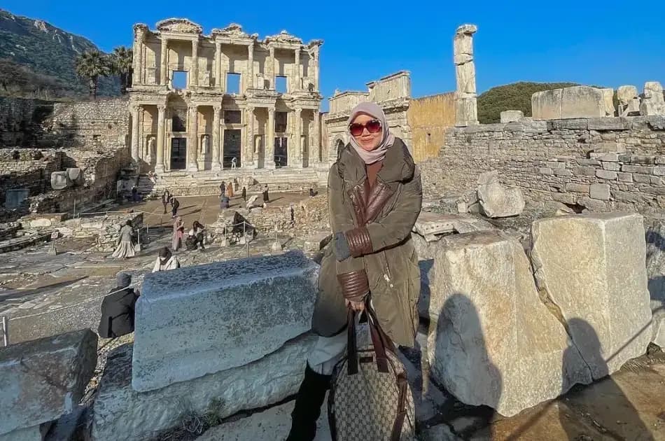 Exclusive Private Ephesus and Virgin Mary Tour From Kusadasi - Photo 8