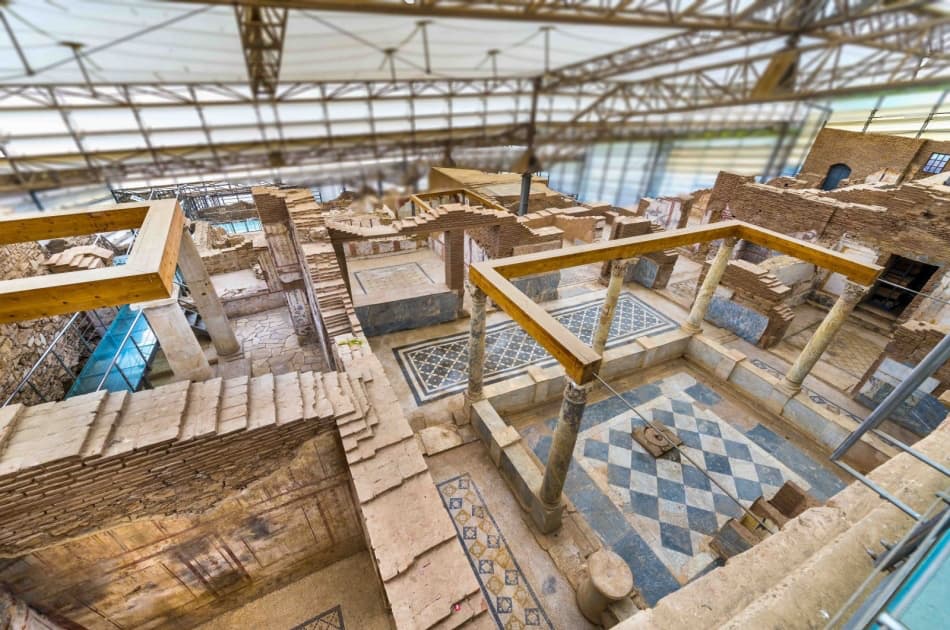 EXPLORE EPHESUS BEST | 3-Hour Skip-the-Line Ephesus & Terrace Houses Tour - Photo 15