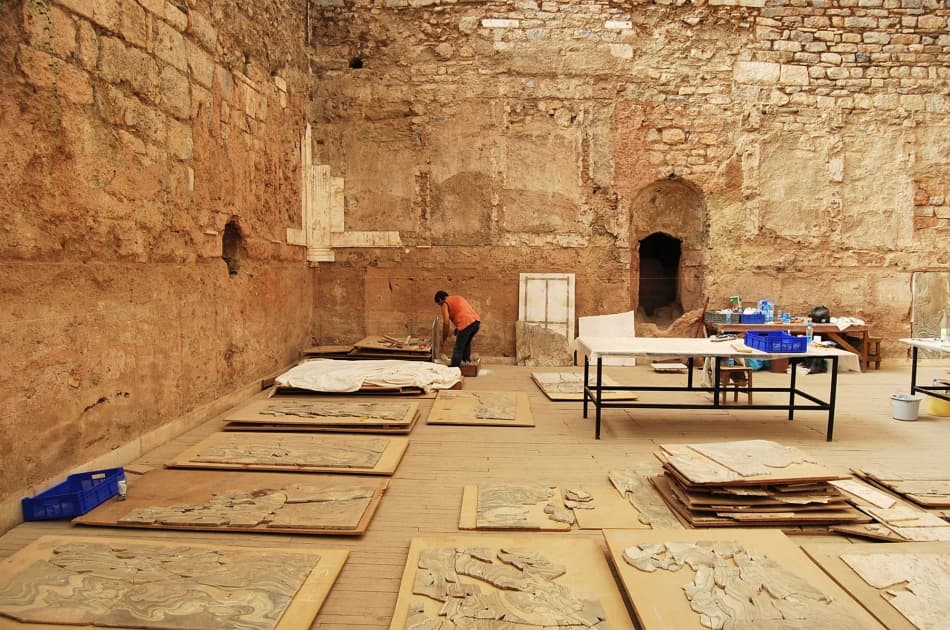 EXPLORE EPHESUS BEST | 3-Hour Skip-the-Line Ephesus & Terrace Houses Tour - Photo 9