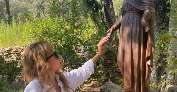 Full Day Luxury History Private Tour Of Ephesus and Virgin Mary House from Izmir - Photo 1