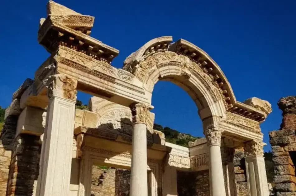 Half Day Ancient Ephesus and Virgin Mary Private Tour from Izmir Port - Photo 2