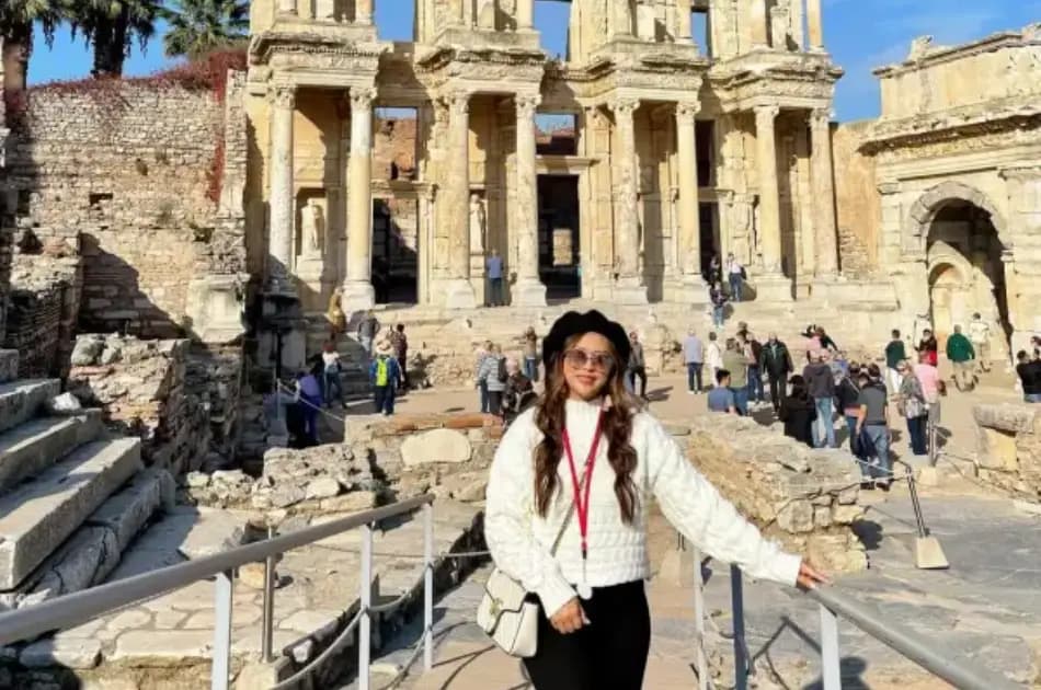 Panoramic Tour Ephesus, Basilica of St. John, Artemis Temple & Museum from Kusadasi - Photo 17