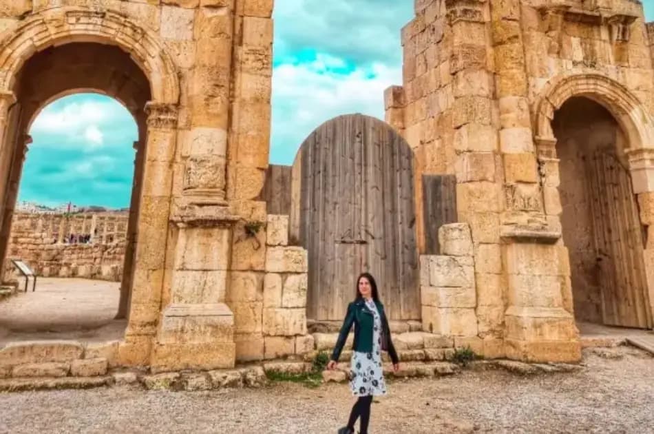 Panoramic Tour Ephesus, Basilica of St. John, Artemis Temple & Museum from Kusadasi - Photo 9