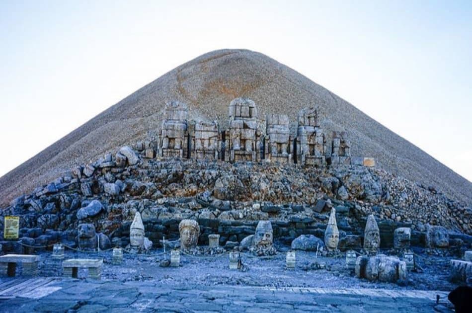 Urfa to Mt Nemrut on a Fascinating 4 days Tour - Photo 5