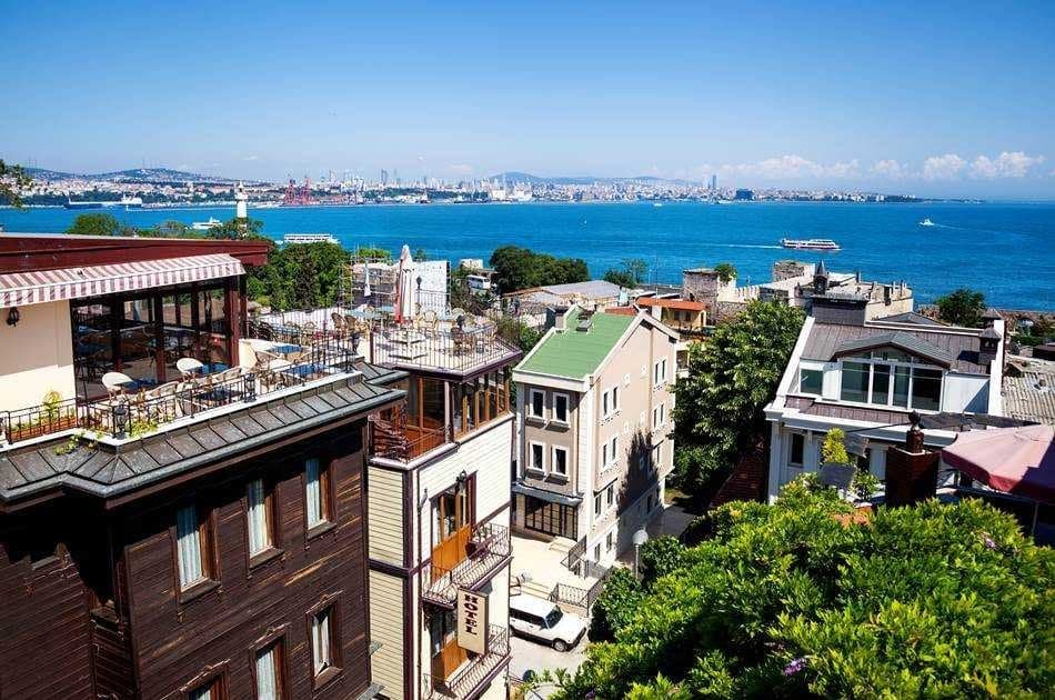 Visit 2 Continents on a Bosphorus Cruise Full-Day Istanbul Tour with Lunch - Photo 13