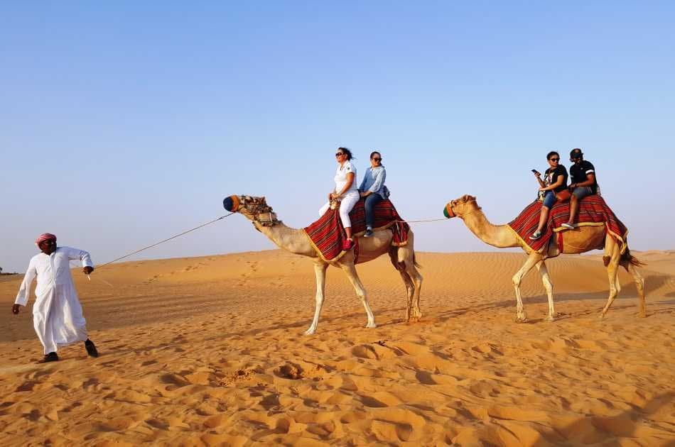 4x4 Desert Safari With BBQ Dinner From Dubai - Photo 4
