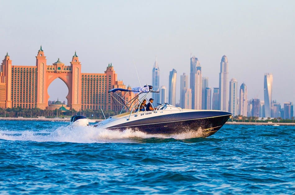 Dubai 75 or 90 Minute Private Sightseeing Tour by Luxury Boat - Photo 4