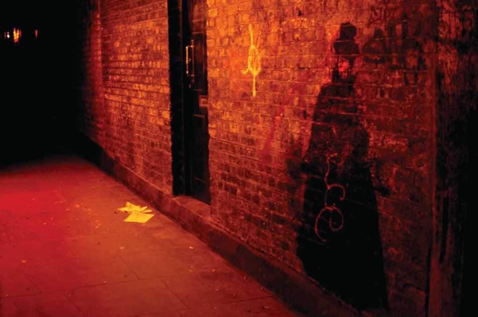 Jack the Ripper Walking Tour - 6:00 pm - Photo 5