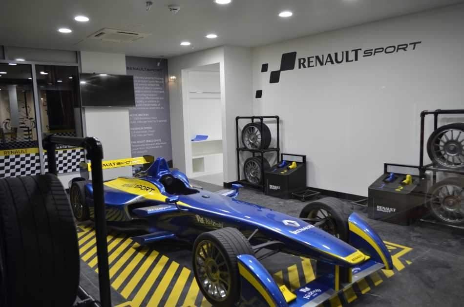 Kidzania London - Fast Track - Photo 11