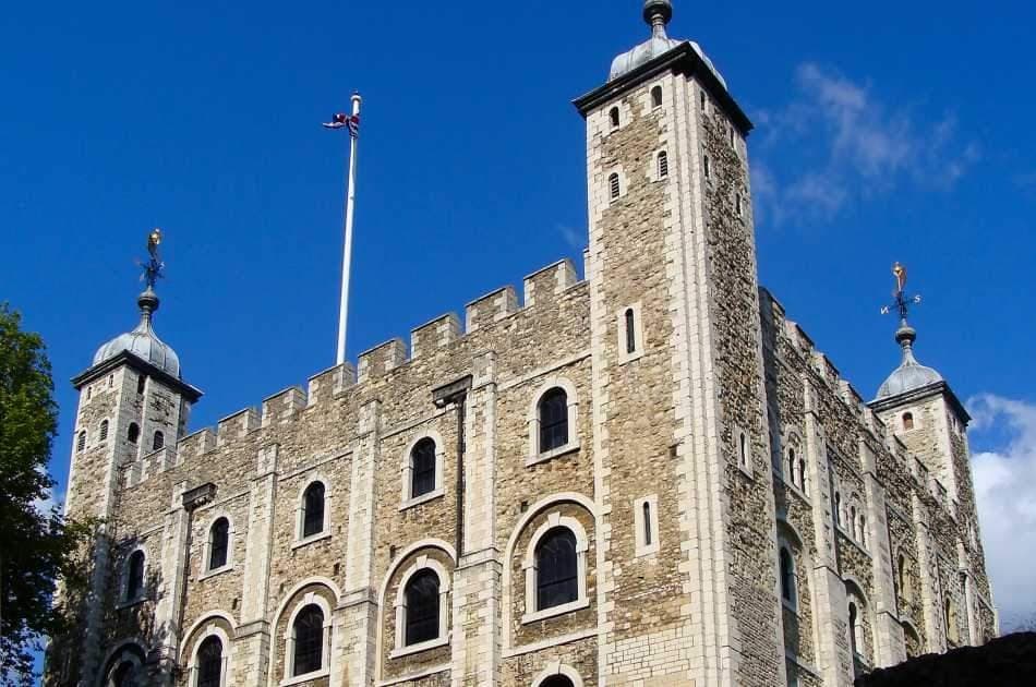 Tower of London Tickets - With Beefeater Tour - Photo 4