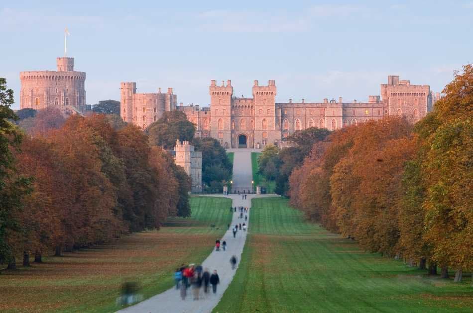 Windsor Castle and Roman Baths with Free Lunch Pack - Photo 12