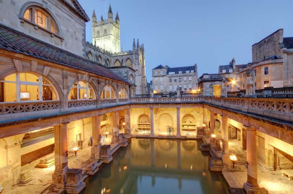 Windsor Castle and Roman Baths with Free Lunch Pack - Photo 2