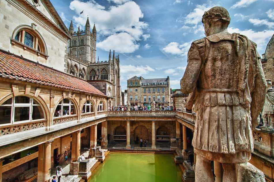 Windsor Castle and Roman Baths with Free Lunch Pack - Photo 4