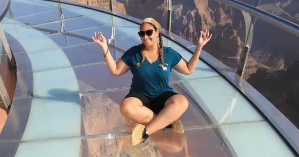 Grand Canyon West Rim by Luxury Limo Van w/Helicopter, Pontoon Ride and Hoover Dam Photo Stop