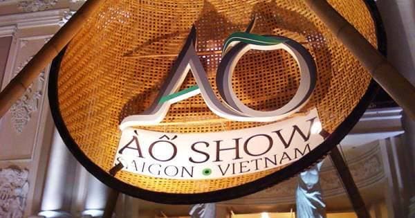 A O Show in Saigon - Photo 1