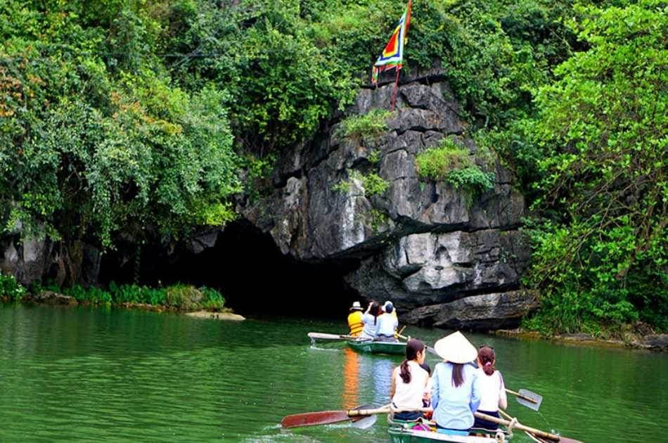 Bai Dinh Pagoda - Trang An Eco Tour Joining Group - Photo 8