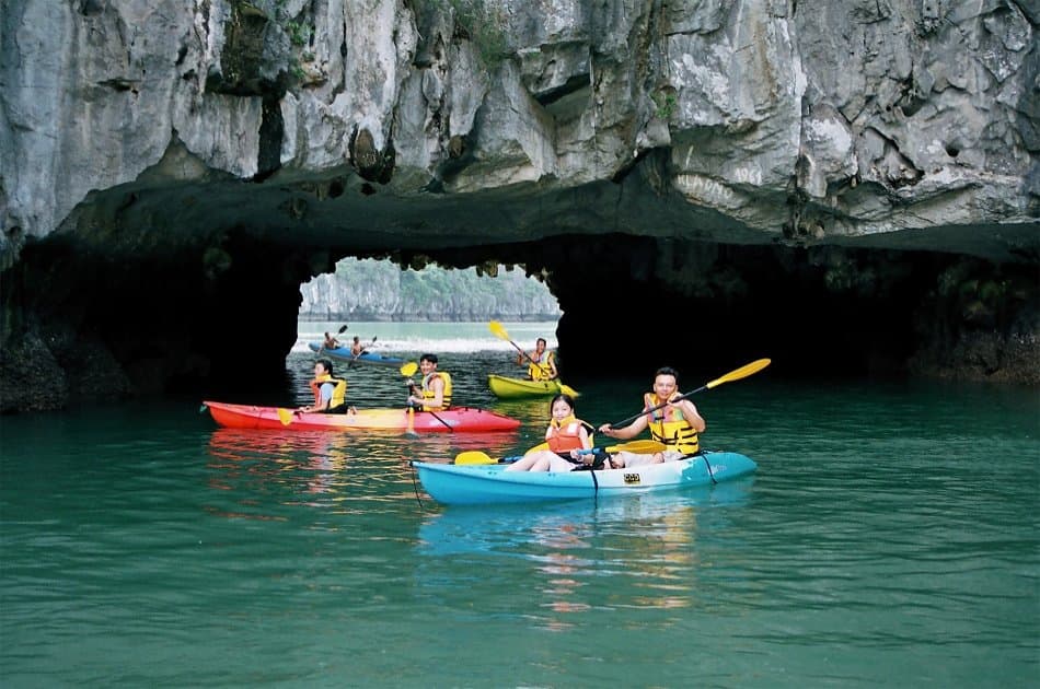 Full Day Group Tour of Halong Bay From Hanoi - Photo 3