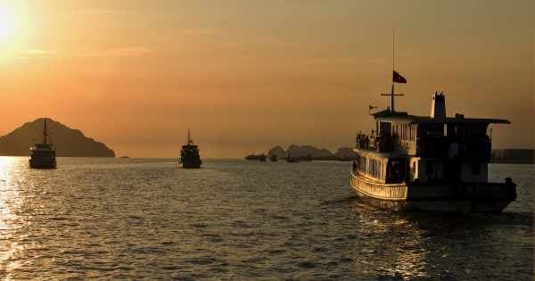Full Day Group Tour of Halong Bay From Hanoi - Photo 1