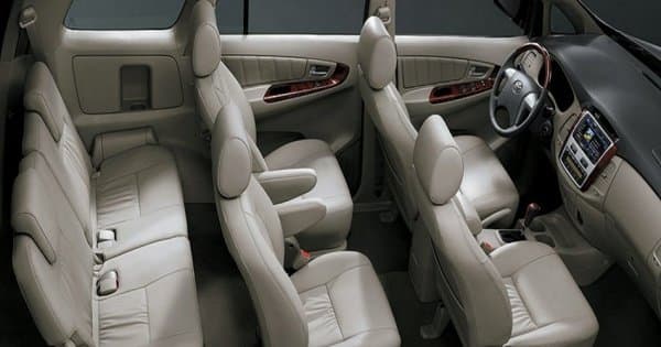 Hanoi Airport Arrival Transfer by 7 Seats Car - Photo 1