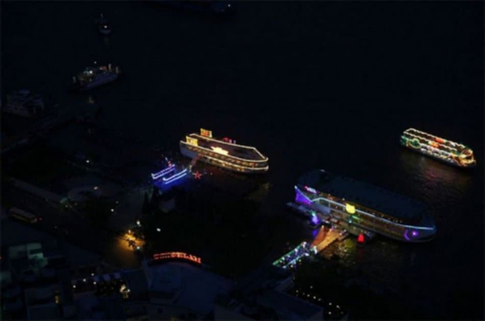 Ho Chi Minh By Night Tour - with Show & Dinner on Cruise - Photo 3