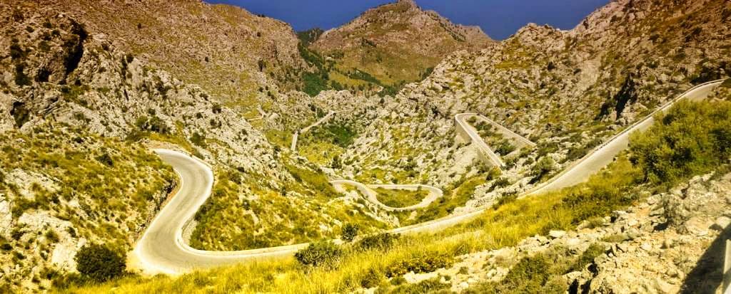 Top Places In The World To Take A Road Trip