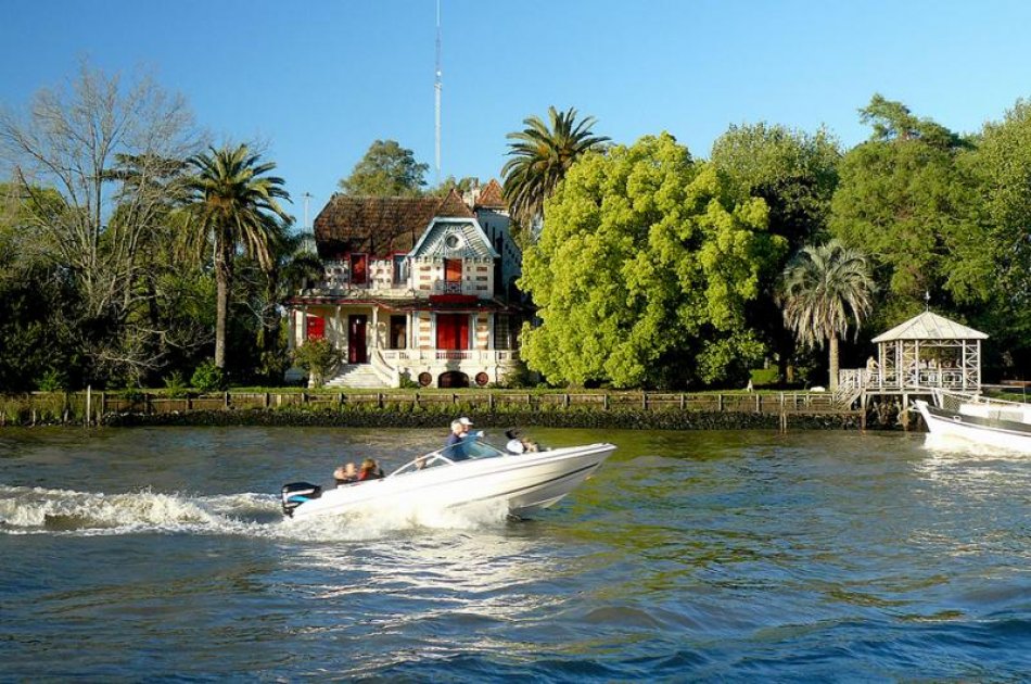 Cruise Through the Delta and Tigre