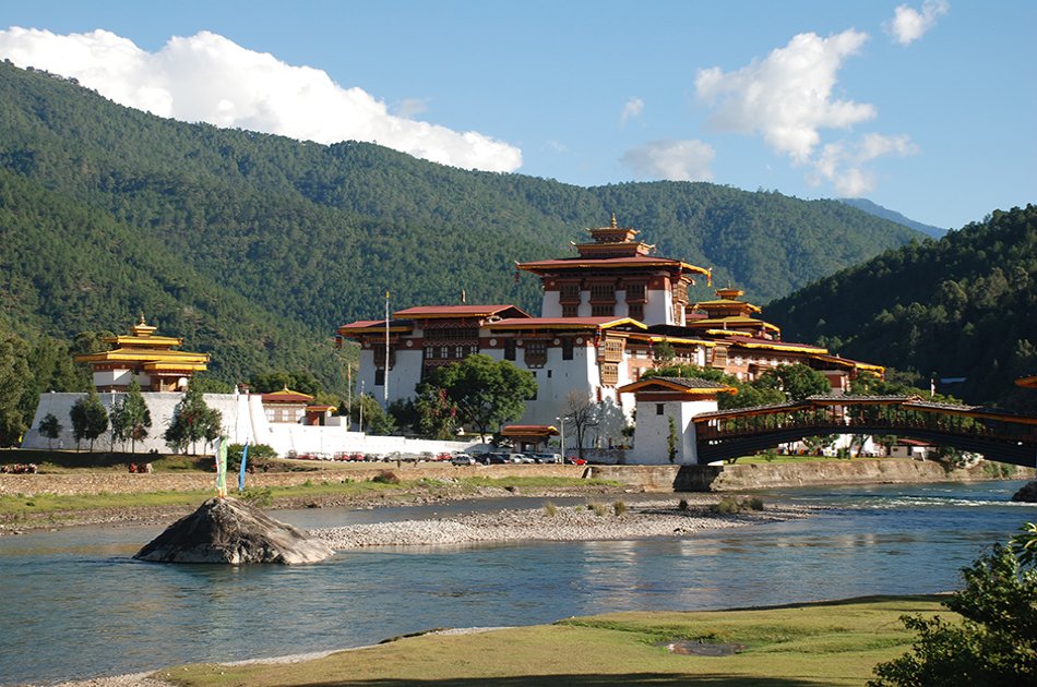 Discover Bhutan in 4 Days